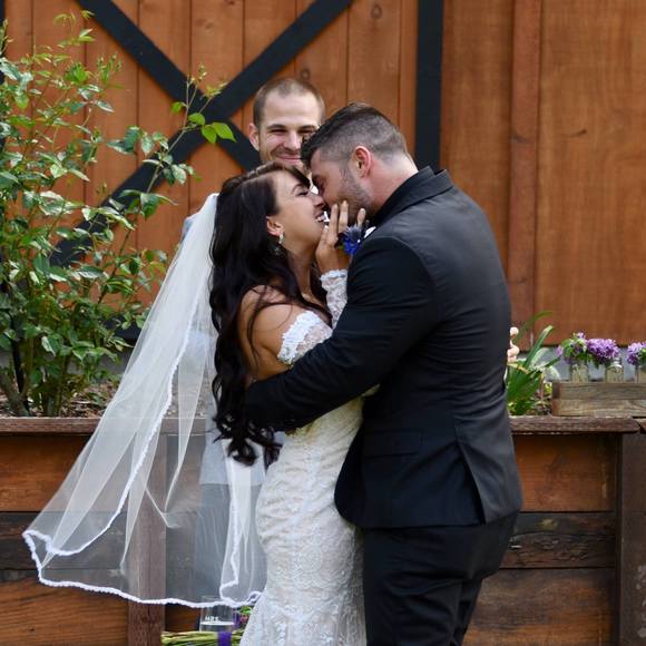 Meet your Posher, Emily - Picture 1 of 1